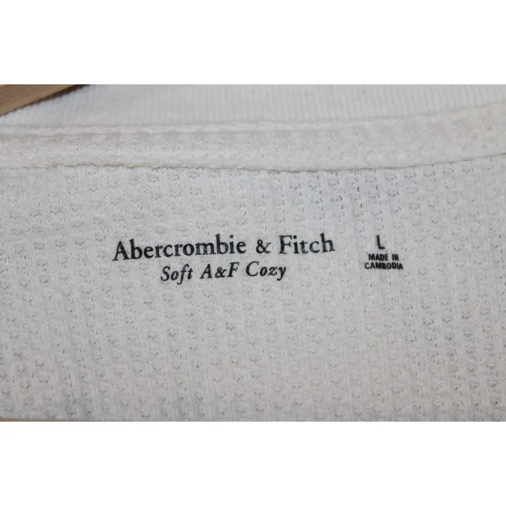 Abercrombie & Fitch Soft AF Cozy Cream Collared Long Sleeve V-Neck Sweater Sz L - Picture 3 of 6